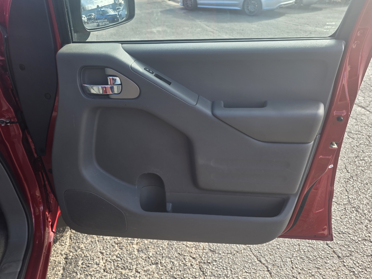 Nissan Frontier Crew Cab 4x2 SV V6 Auto 2018