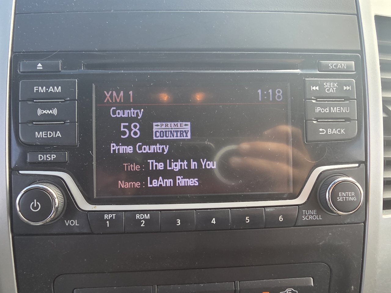 Nissan Frontier Crew Cab 4x2 SV V6 Auto 2018