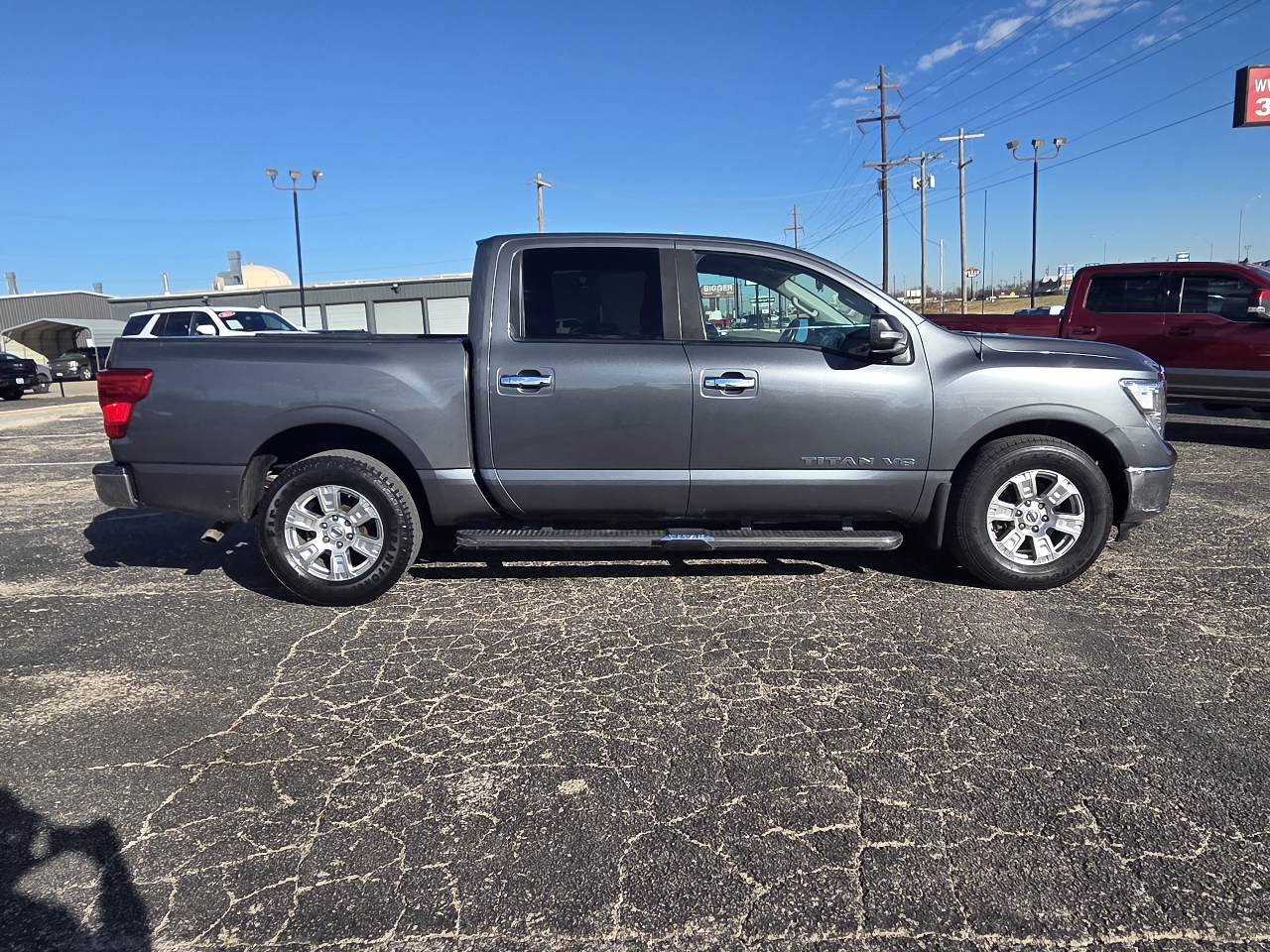 Nissan Titan 4x2 Crew Cab SV 2018