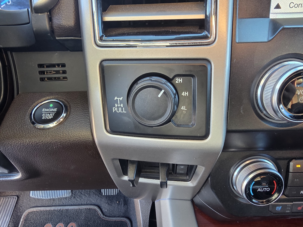 Ford Super Duty F-250 SRW King Ranch 4WD Crew Cab 6.75' Box 2019