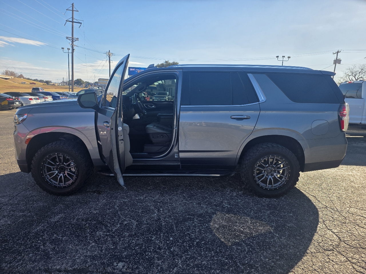 Chevrolet Tahoe 2WD 4dr LT 2021