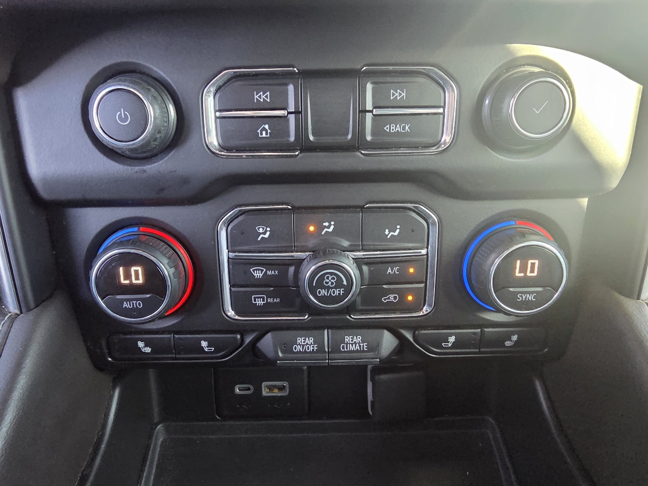 Chevrolet Tahoe 2WD 4dr LT 2021