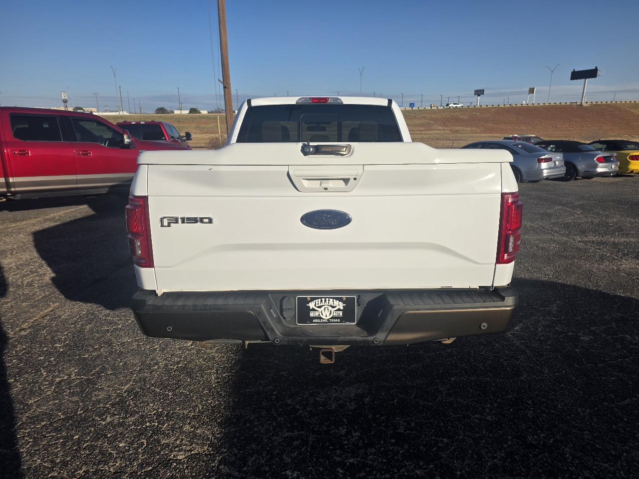 Ford F-150 2WD SuperCab 145" Lariat 2016