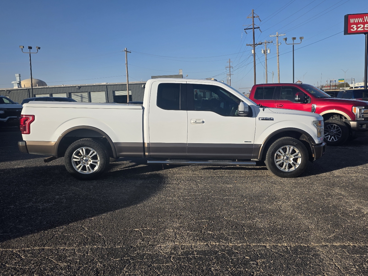 Ford F-150 2WD SuperCab 145" Lariat 2016