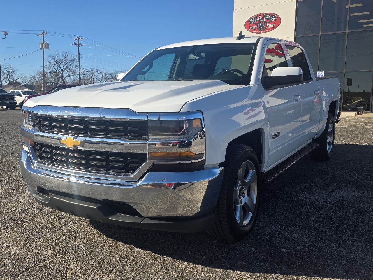 Chevrolet Silverado 1500 2WD Crew Cab 143.5" LT w/1LT 2018