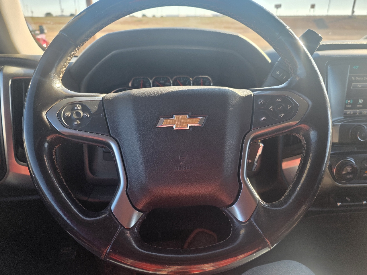 Chevrolet Silverado 1500 2WD Crew Cab 143.5" LT w/1LT 2018