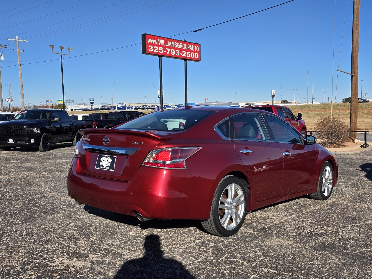 Nissan Altima 4dr Sdn V6 3.5 SL 2015