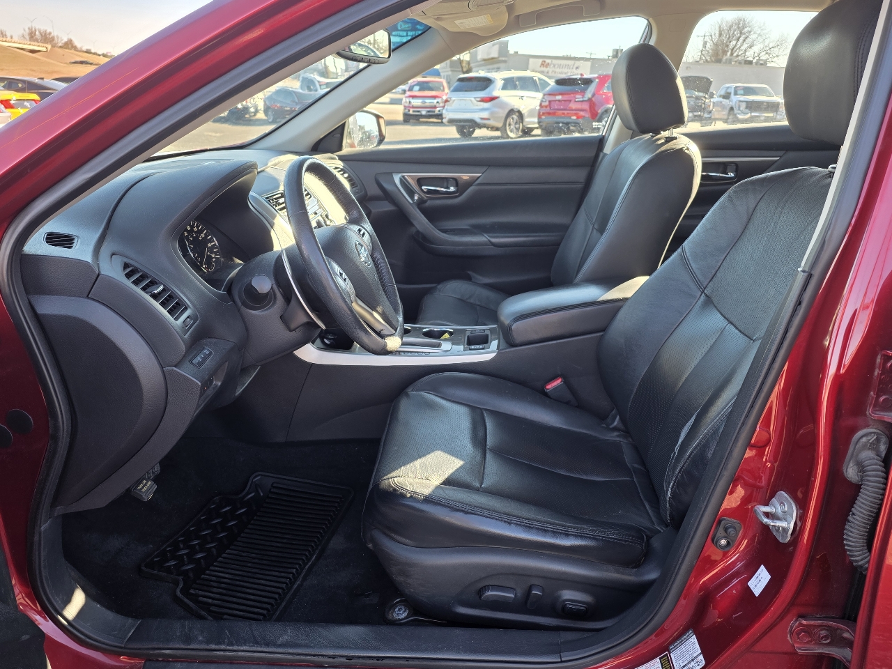 Nissan Altima 4dr Sdn V6 3.5 SL 2015