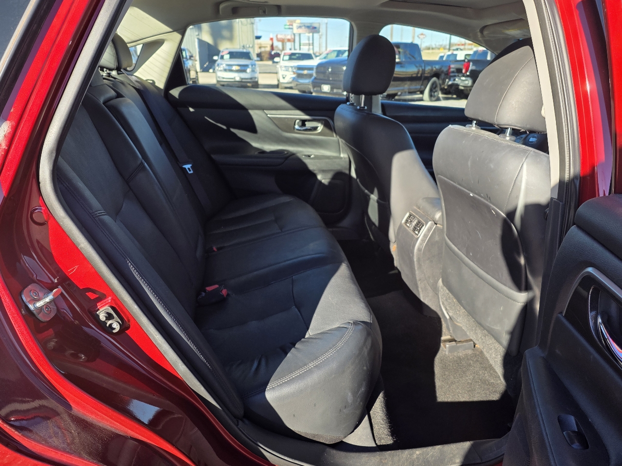 Nissan Altima 4dr Sdn V6 3.5 SL 2015