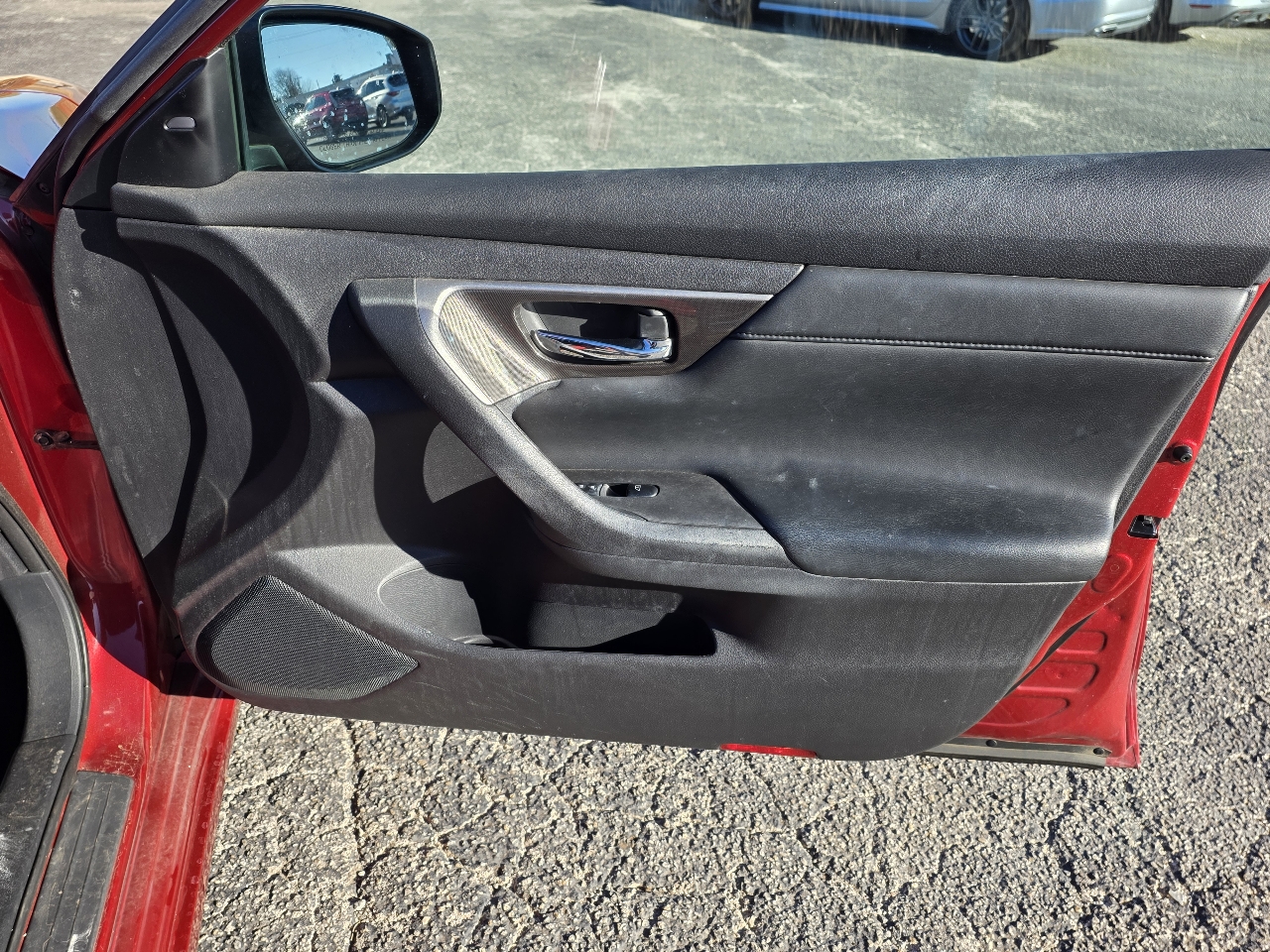 Nissan Altima 4dr Sdn V6 3.5 SL 2015