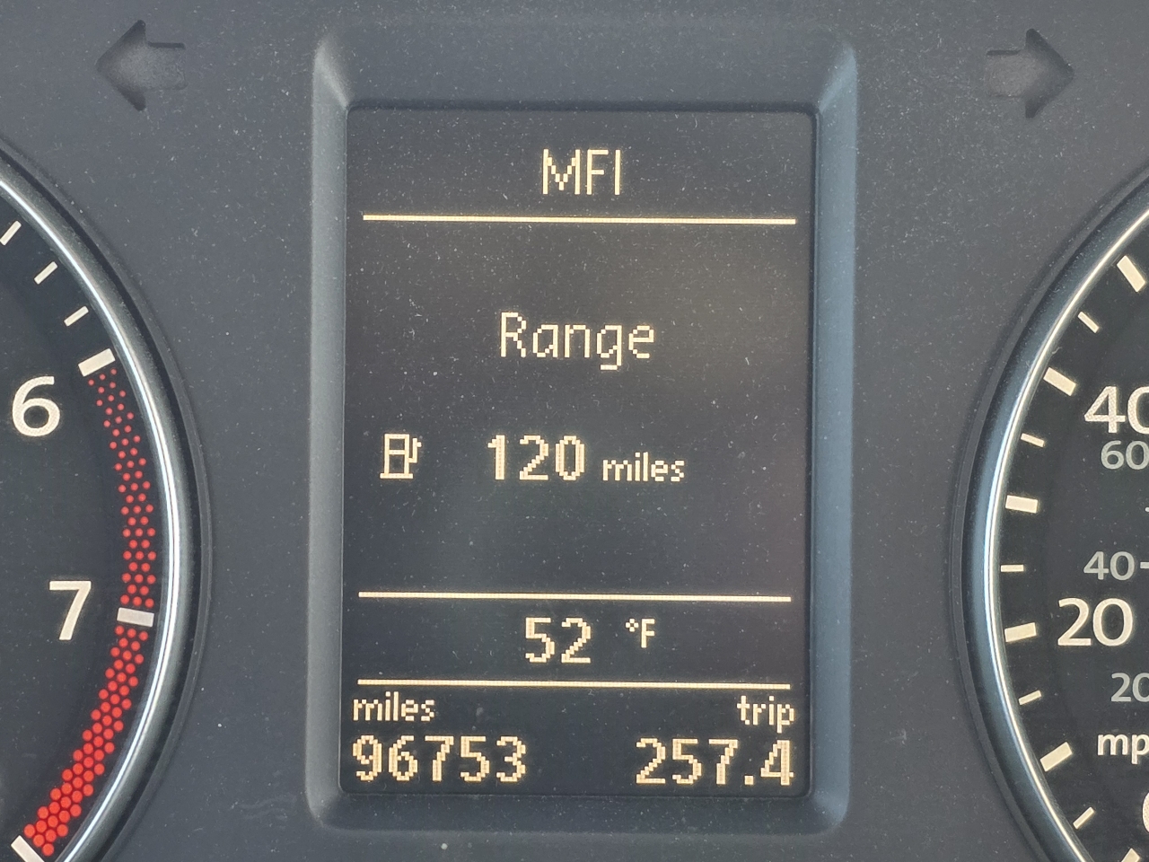 Volkswagen Passat 4dr Sdn 2.5L Auto SE 2012