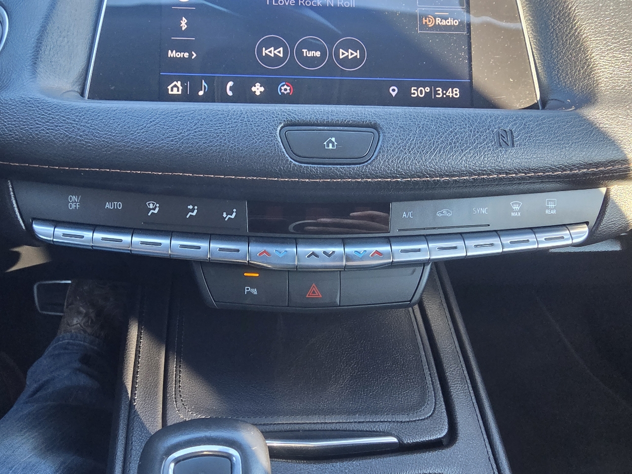 Cadillac XT4 FWD 4dr Sport 2019