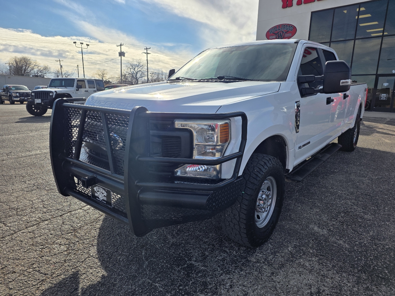 Ford Super Duty F-250 SRW XL 4WD Crew Cab 8' Box 2022