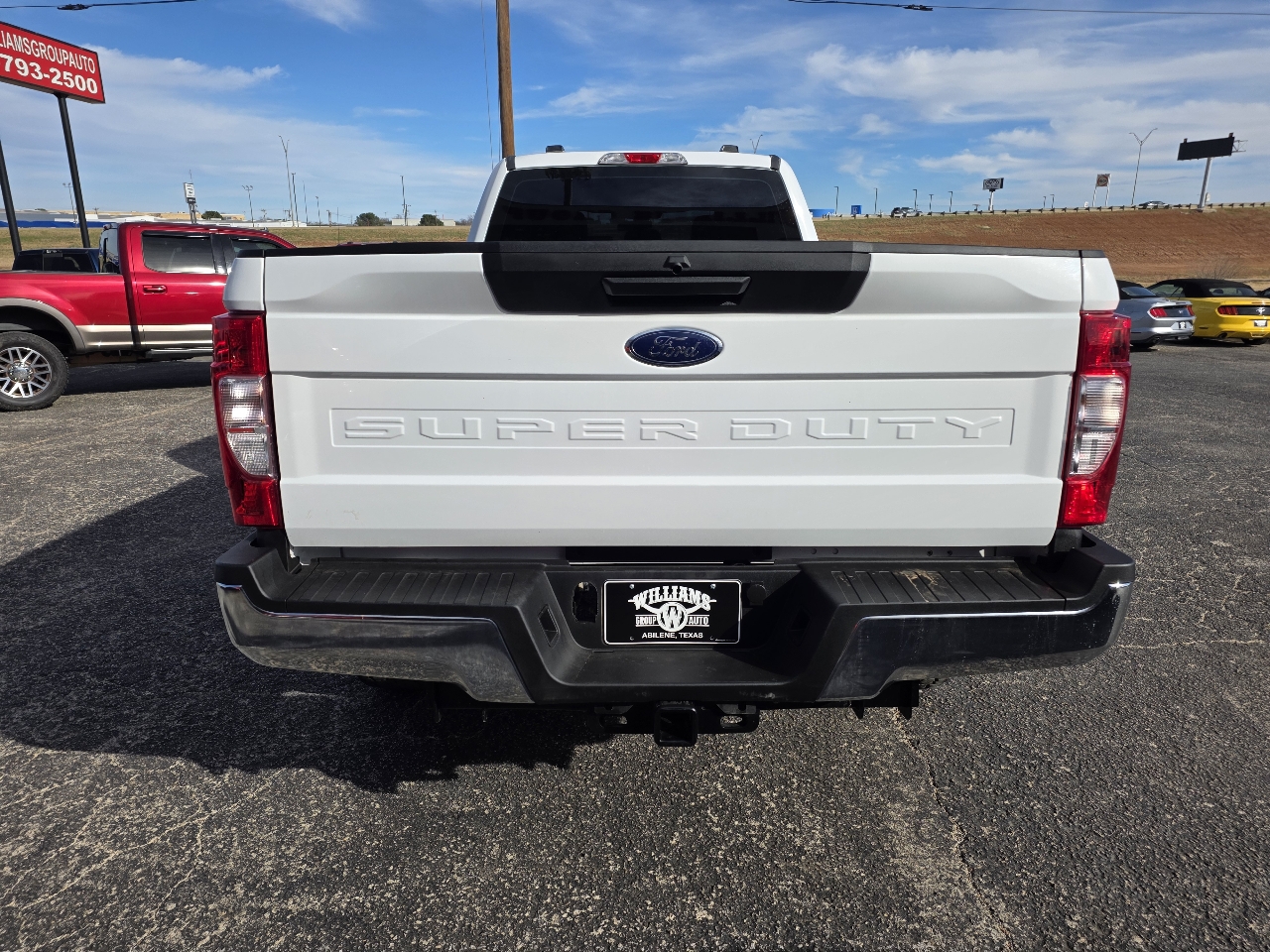 Ford Super Duty F-250 SRW XL 4WD Crew Cab 8' Box 2022