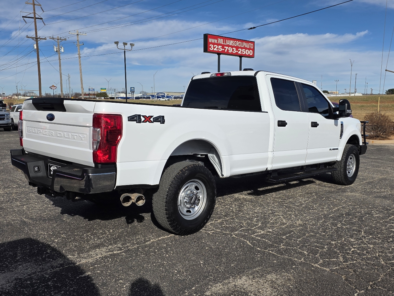 Ford Super Duty F-250 SRW XL 4WD Crew Cab 8' Box 2022