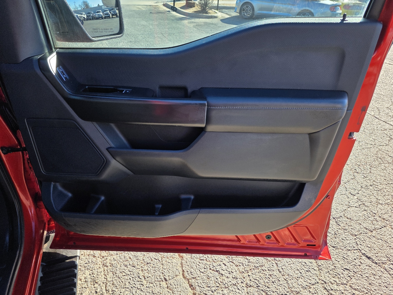 Ford F-150 XL 4WD SuperCrew 5.5' Box 2023