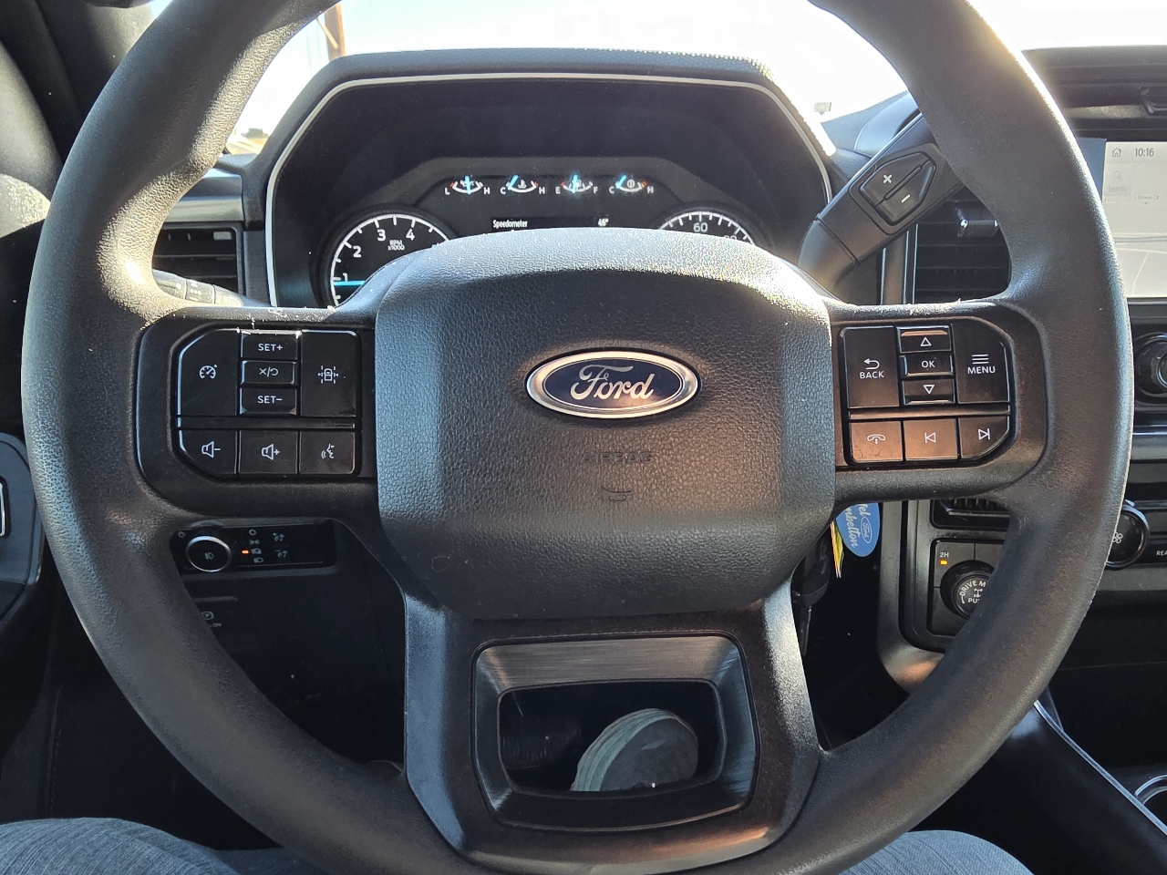 Ford F-150 XL 4WD SuperCrew 5.5' Box 2023