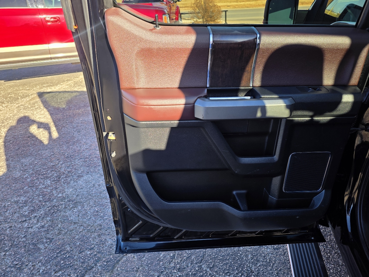 Ford F-150 4WD SuperCrew 145" Platinum 2016