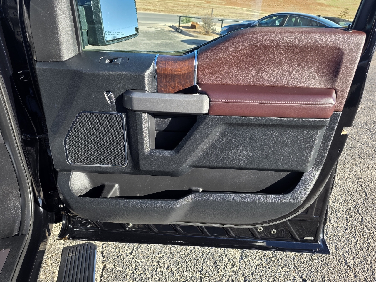 Ford F-150 4WD SuperCrew 145" Platinum 2016