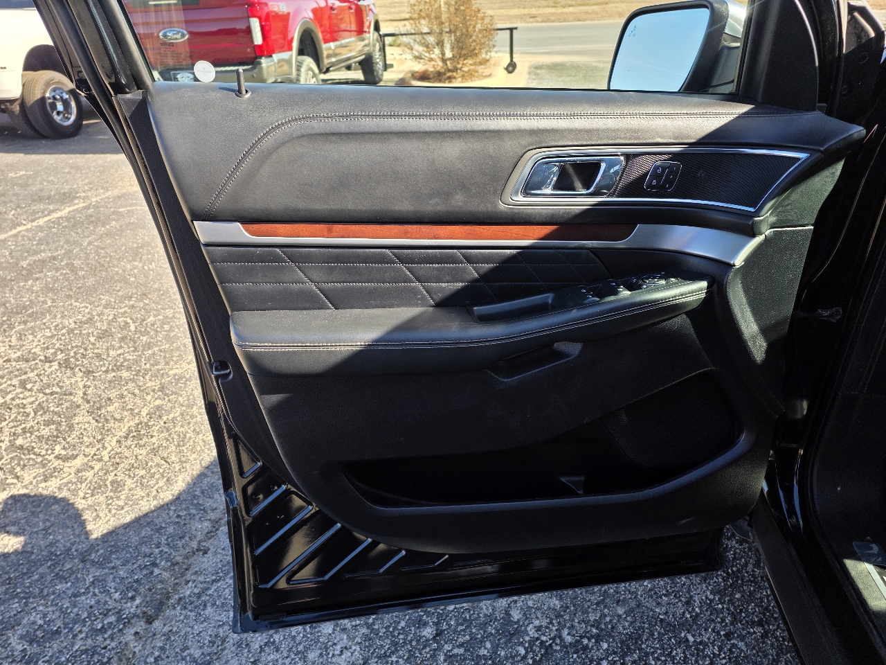 Ford Explorer Platinum 4WD 2018