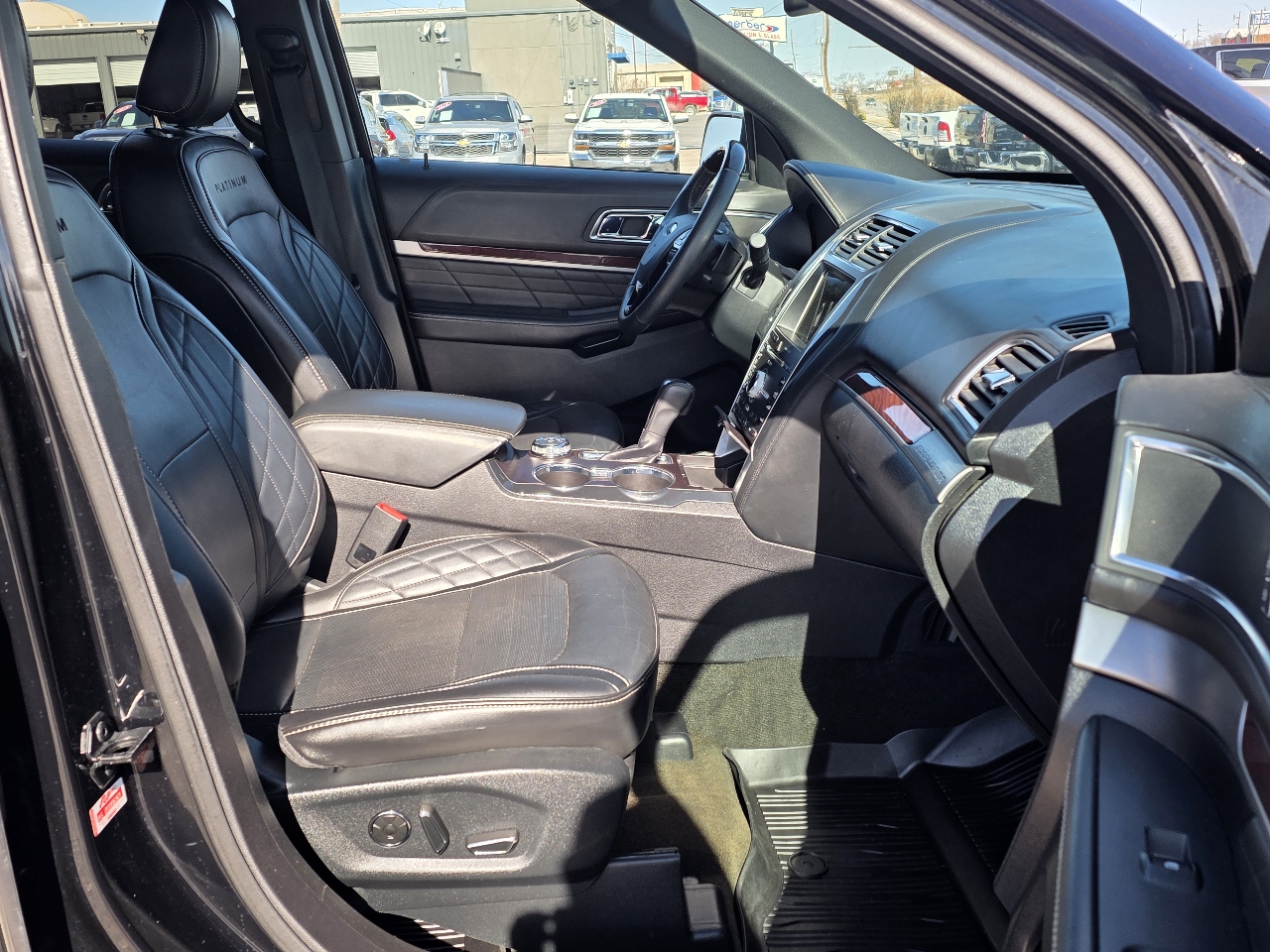 Ford Explorer Platinum 4WD 2018