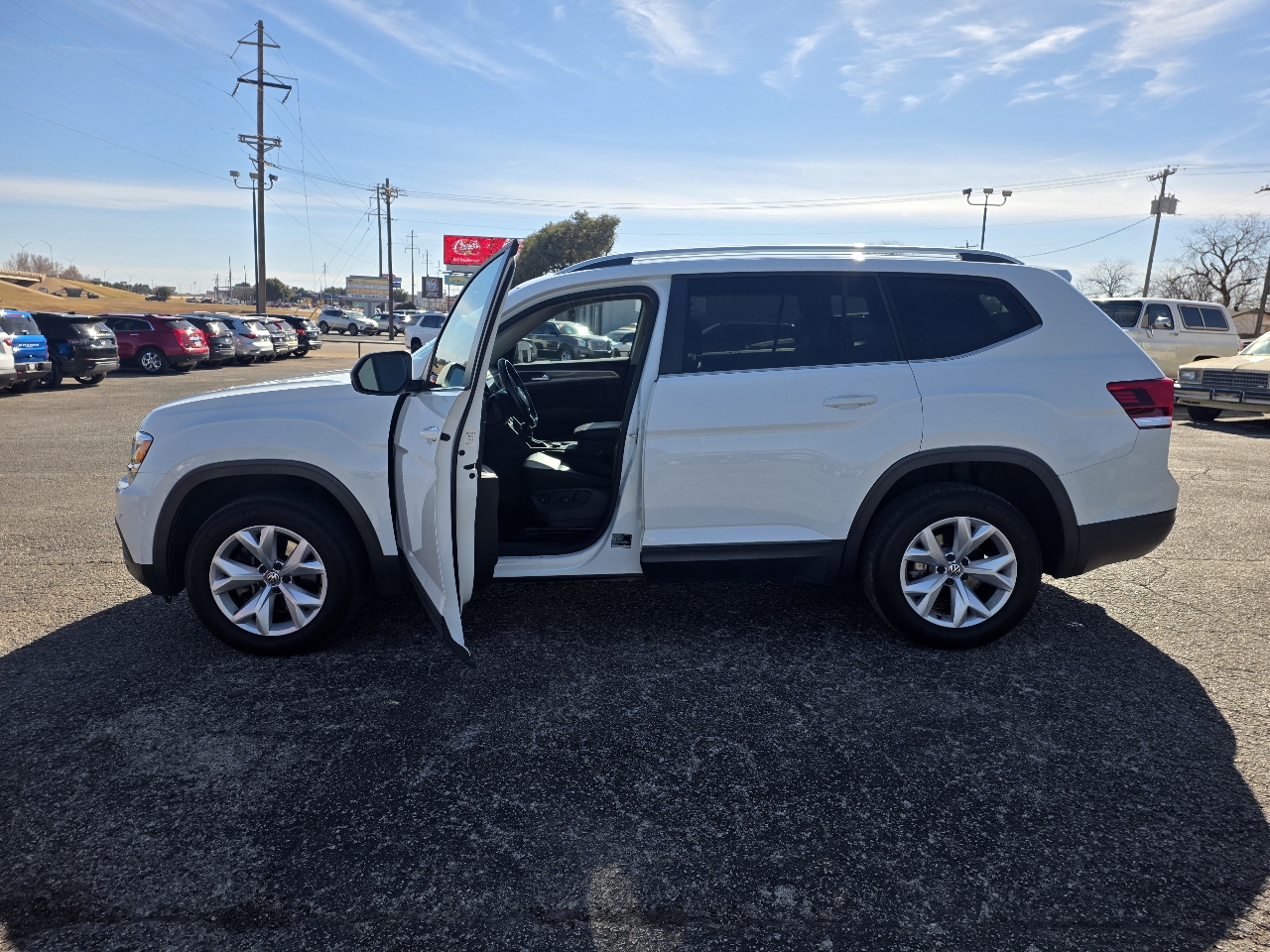 Volkswagen Atlas 3.6L V6 SE w/Technology 4MOTION 2019