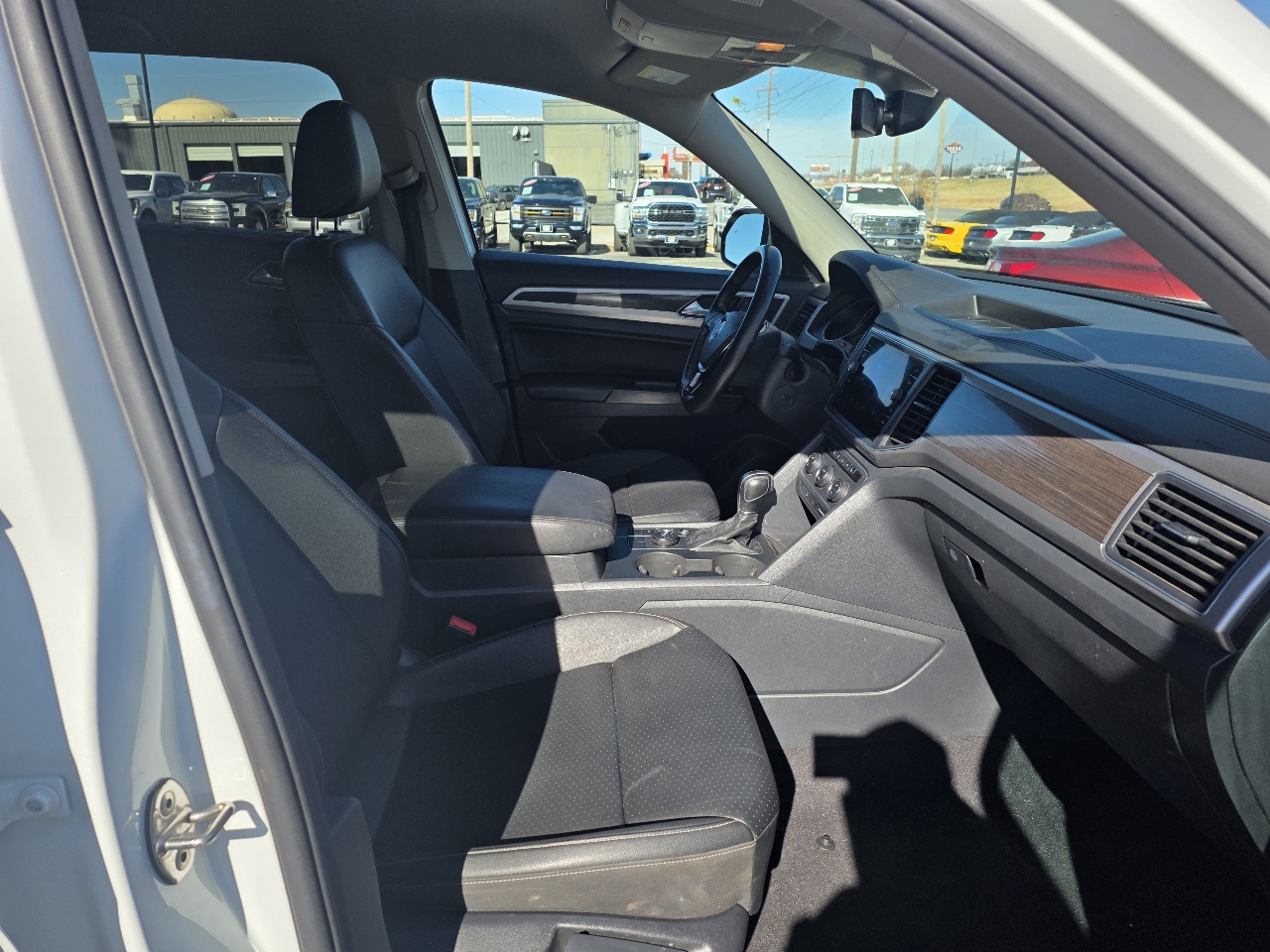 Volkswagen Atlas 3.6L V6 SE w/Technology 4MOTION 2019