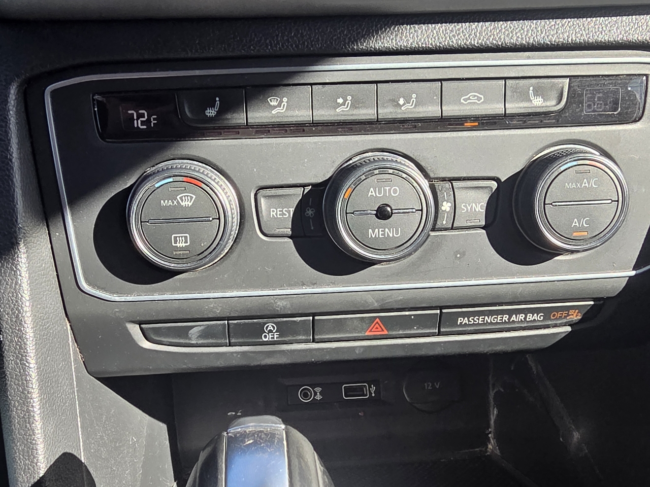 Volkswagen Atlas 3.6L V6 SE w/Technology 4MOTION 2019