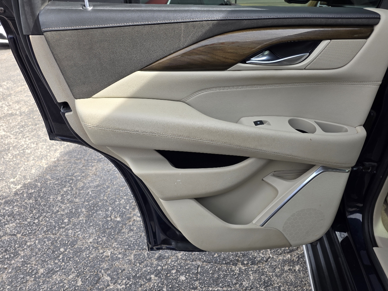 Cadillac Escalade 4WD 4dr Luxury 2020