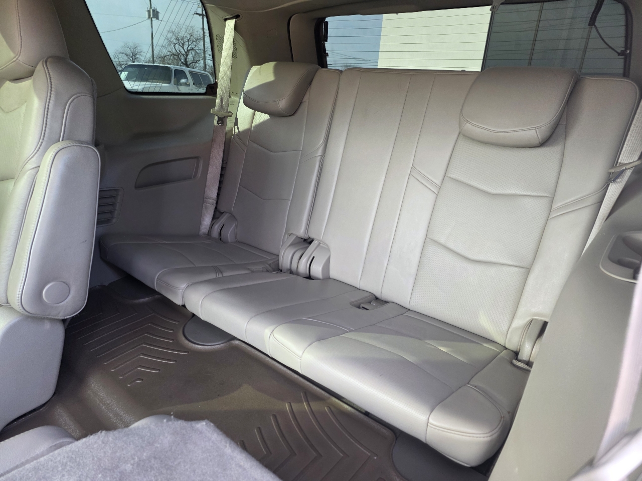 Cadillac Escalade 4WD 4dr Luxury 2017