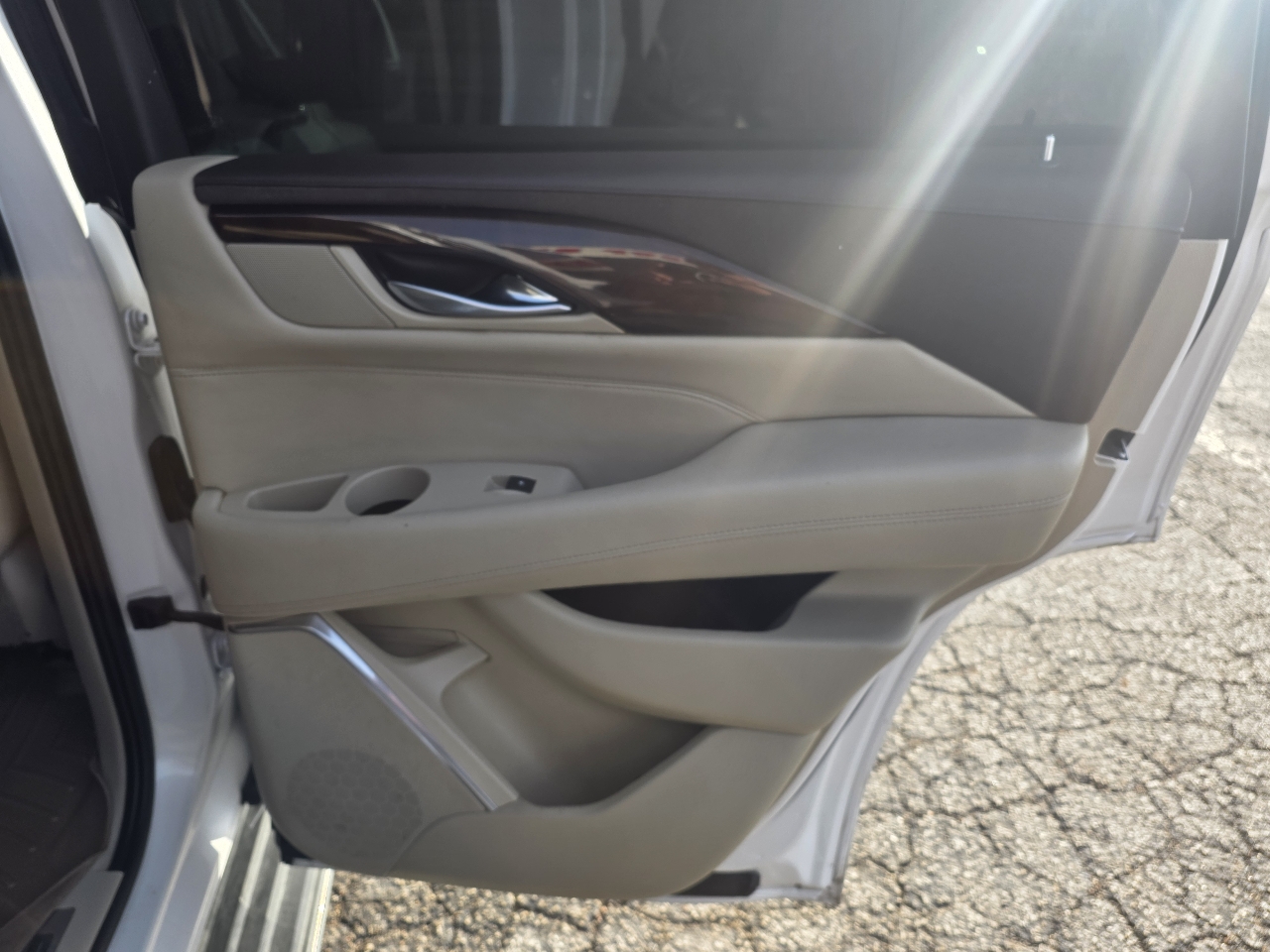 Cadillac Escalade 4WD 4dr Luxury 2017