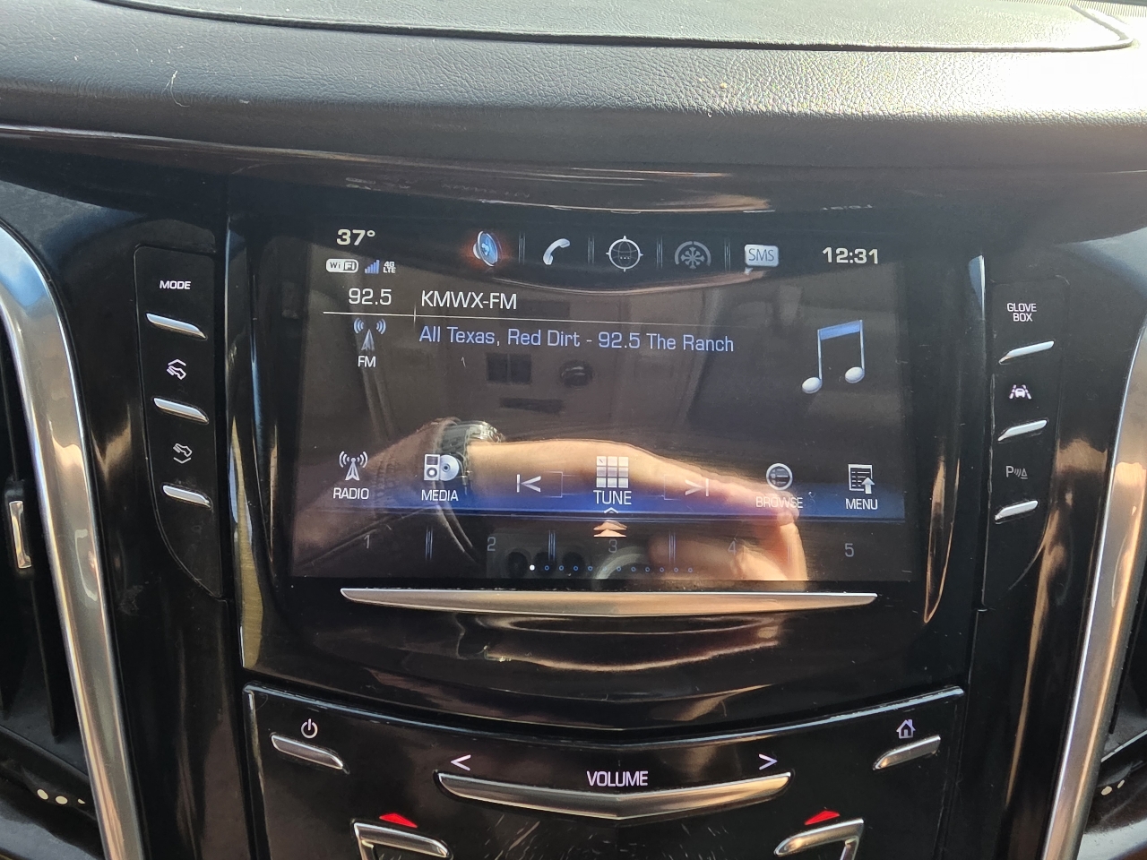 Cadillac Escalade 4WD 4dr Luxury 2017