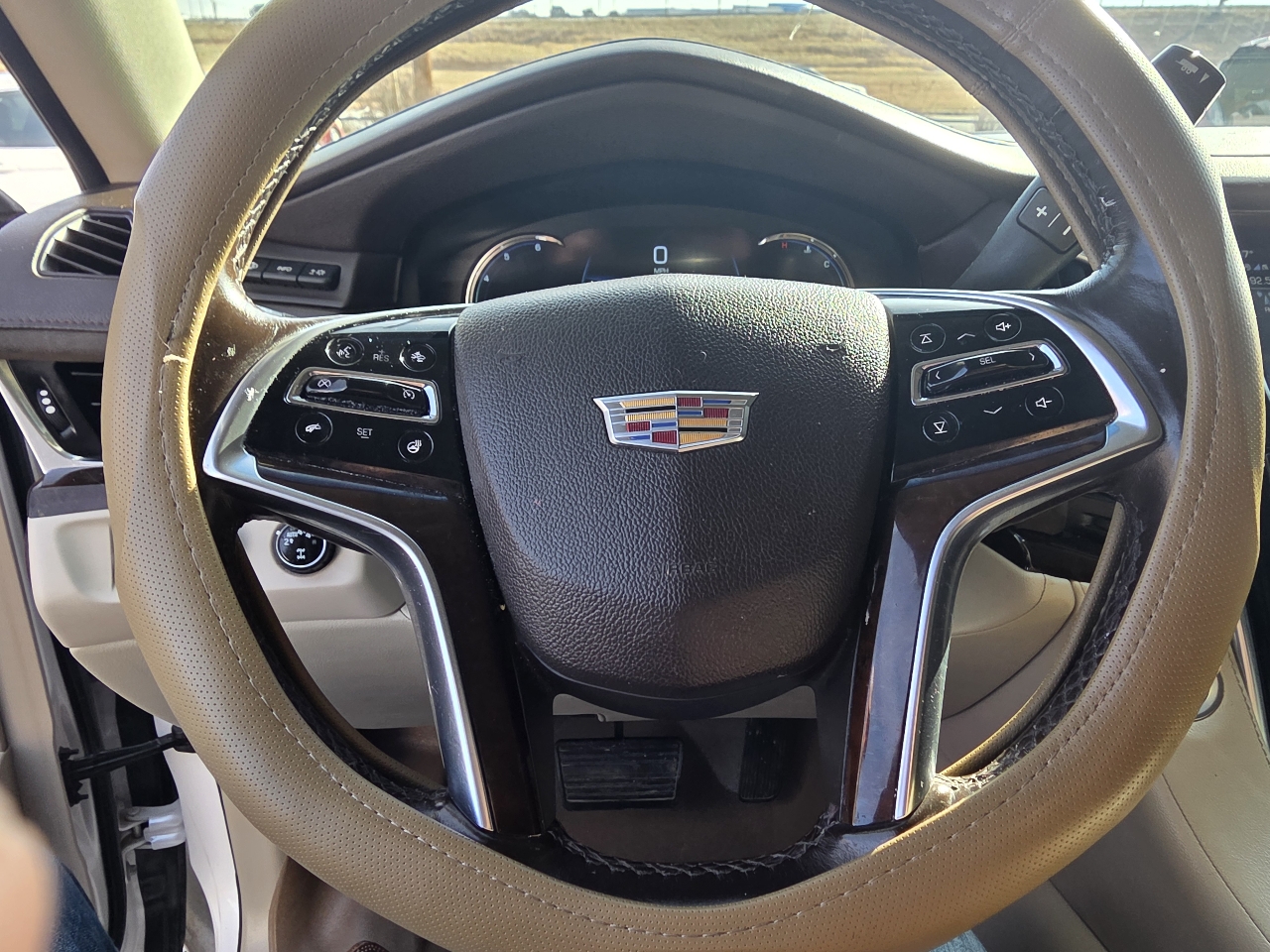 Cadillac Escalade 4WD 4dr Luxury 2017