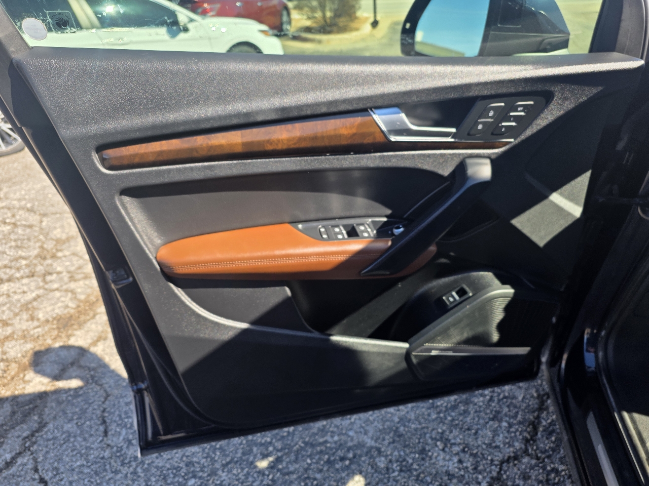 Audi Q5 Premium Plus 45 TFSI quattro 2019