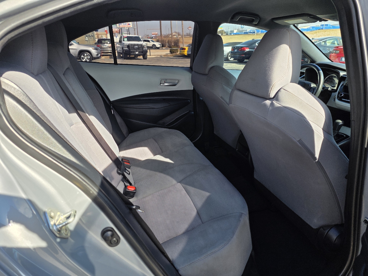 Toyota Corolla SE CVT (Natl) 2022