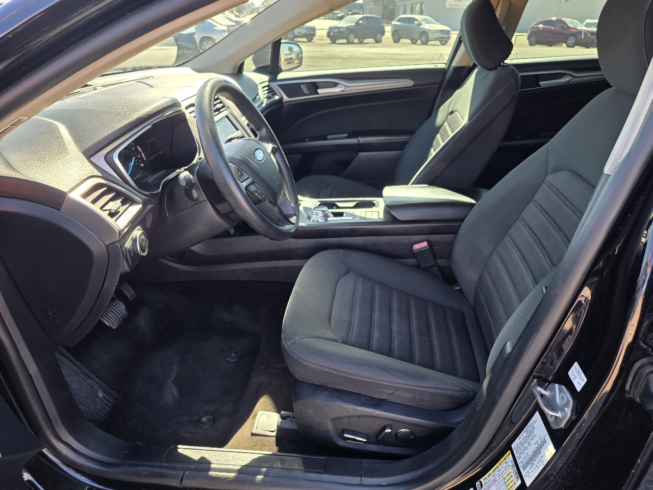 Ford Fusion SE FWD 2020