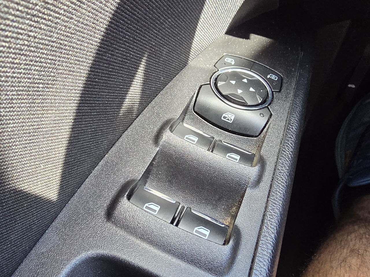 Ford Fusion SE FWD 2020