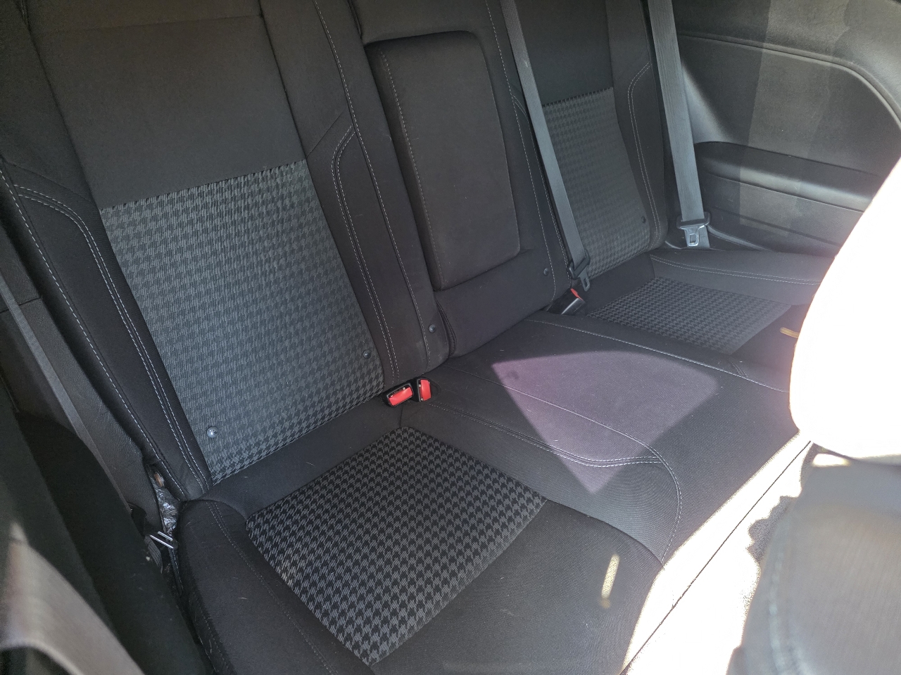 Dodge Challenger 2dr Cpe R/T 2015