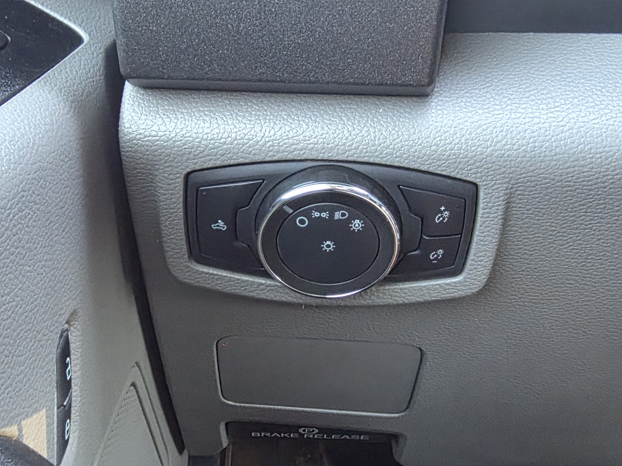 Ford Super Duty F-250 SRW XL 4WD Crew Cab 8' Box 2022