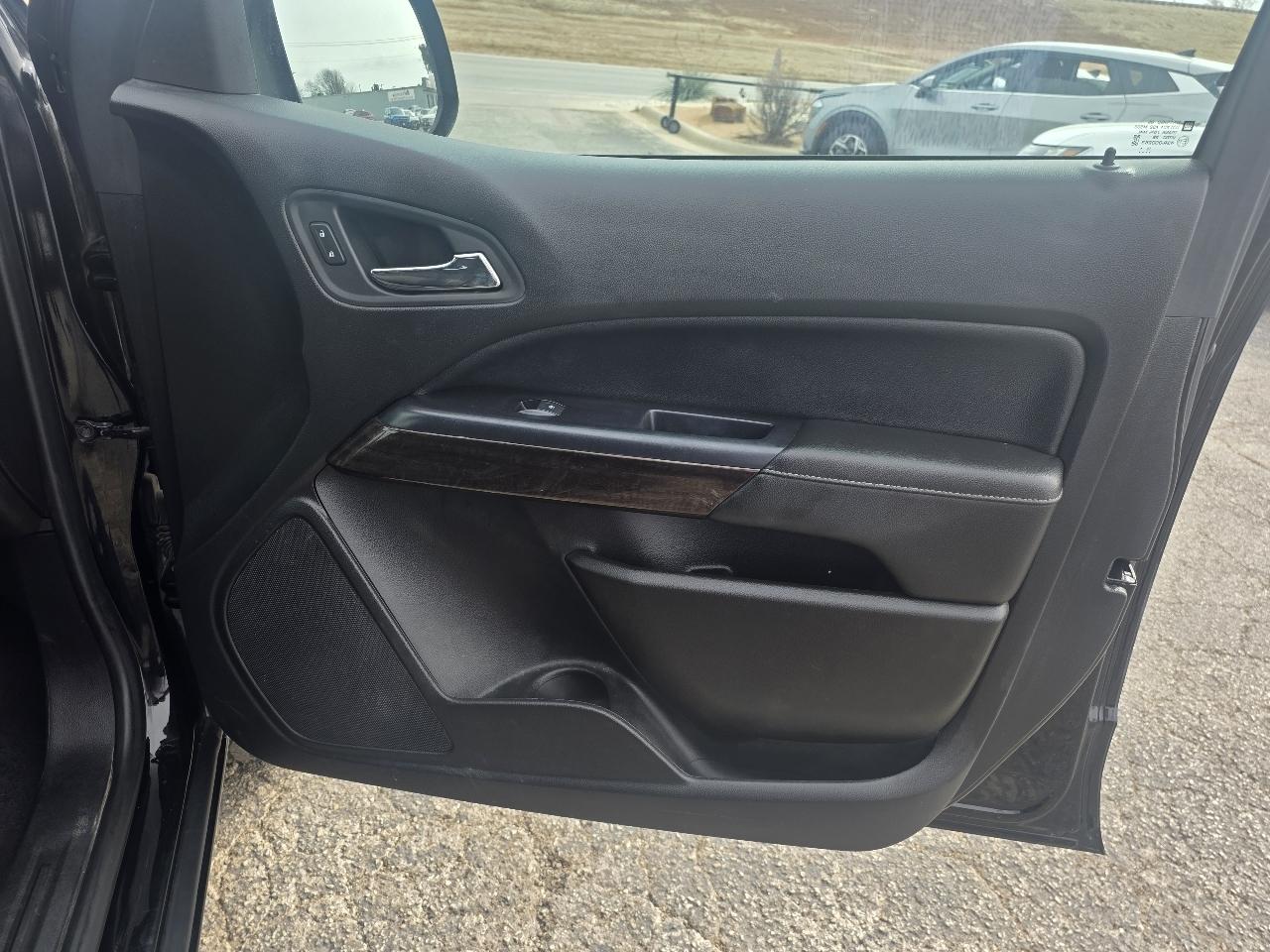 GMC Canyon 2WD Crew Cab 128" SLE 2020