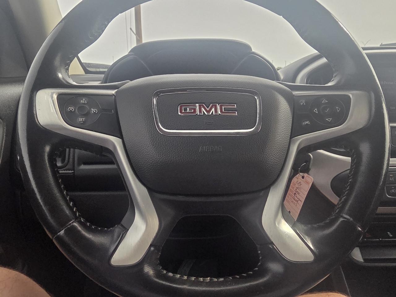 GMC Canyon 2WD Crew Cab 128" SLE 2020