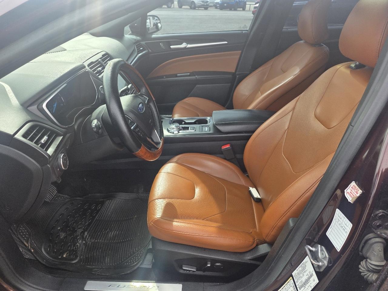 Ford Fusion Hybrid Titanium FWD 2019