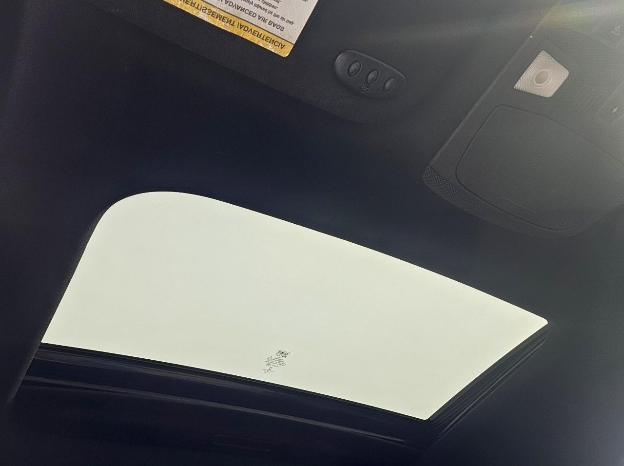 Ford Fusion Hybrid Titanium FWD 2019