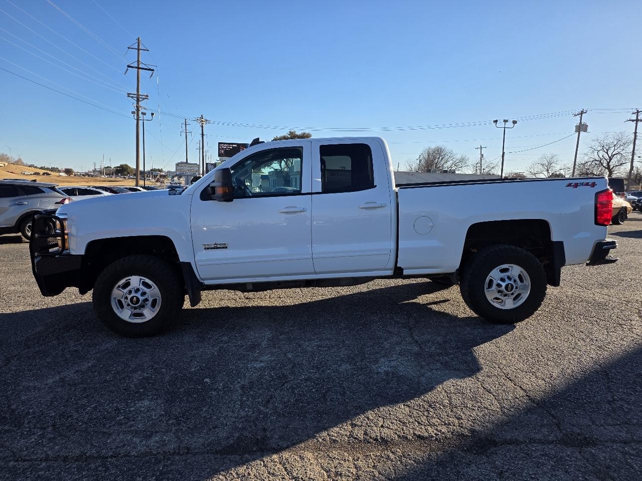 Chevrolet Silverado 2500HD 4WD Double Cab 144.2" LT 2019