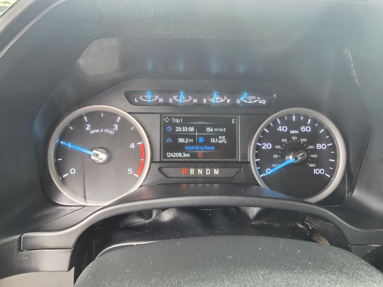 Ford Super Duty F-350 SRW XL 4WD Crew Cab 8' Box 2021