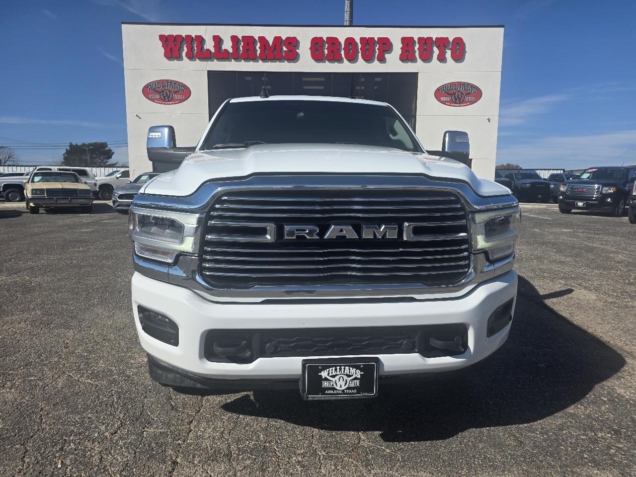RAM 2500 Laramie 4x4 Crew Cab 6'4" Box 2024