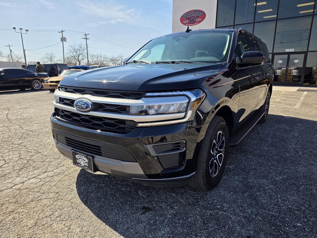 Ford Expedition Max XLT 4x2 2024