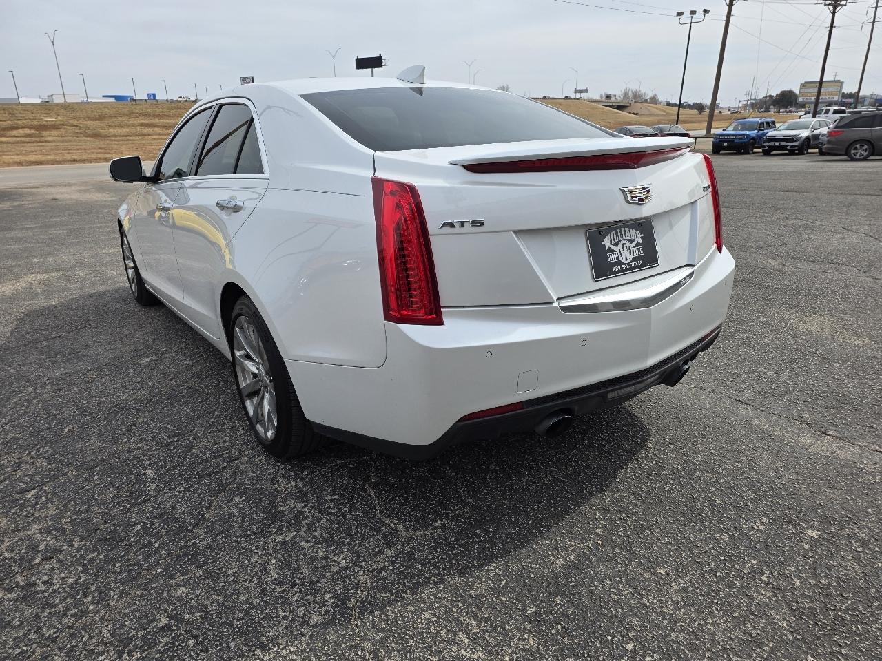 Cadillac ATS Sedan 4dr Sdn 2.0L Luxury RWD 2017
