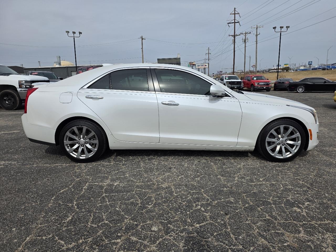Cadillac ATS Sedan 4dr Sdn 2.0L Luxury RWD 2017