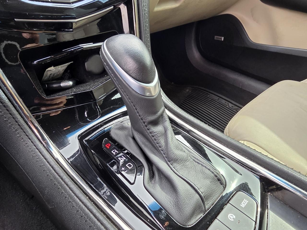 Cadillac ATS Sedan 4dr Sdn 2.0L Luxury RWD 2017